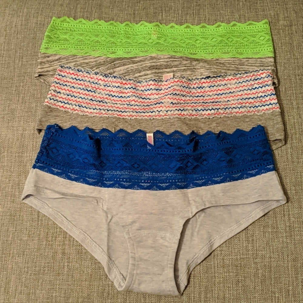 NWT VS Pink extra low rise hipster panties (3)